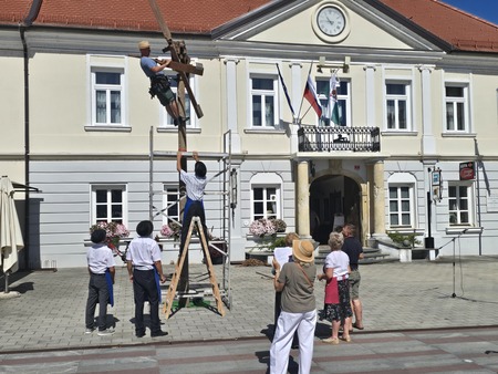 Klopotec na Glavnem trgu v Ljutomeru1